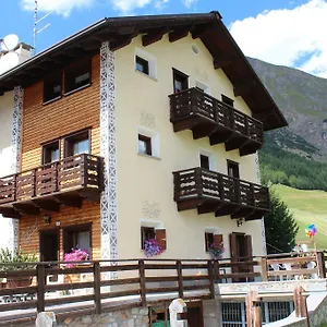 Clelia , Livigno Włochy